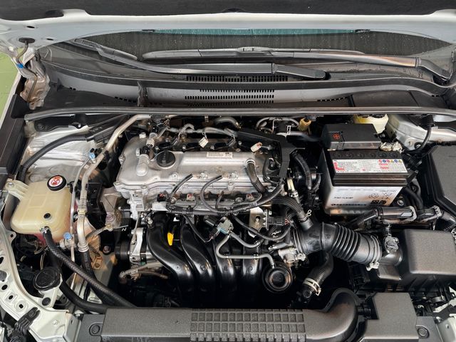 ALTIS 1.8  第10張相片