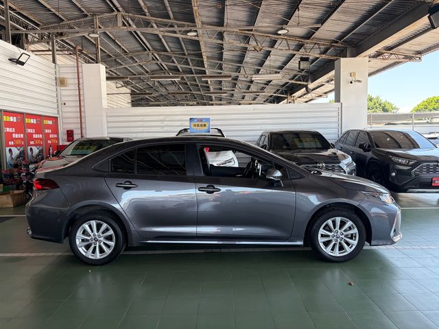 ALTIS 1.8  第5張相片