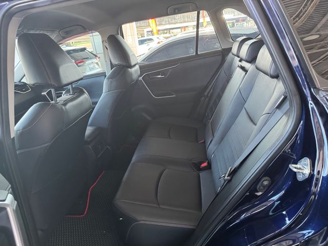RAV4 2.0  第7張相片