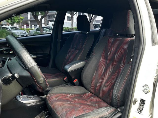 15年YARIS s版 原場空力套件 僅跑10萬 無待修 優質代步 神A首選 全額貸低利率 免頭款  第6張相片
