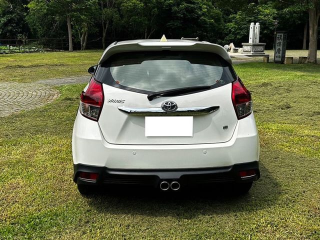 15年YARIS s版 原場空力套件 僅跑10萬 無待修 優質代步 神A首選 全額貸低利率 免頭款  第10張相片