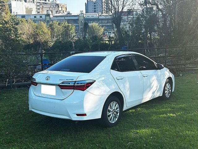 19年 ALTIS 1.8 經典版 實車實價 無待修 全額貸 免頭款 實車在店  第8張相片