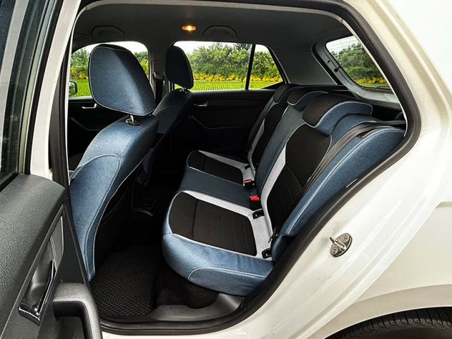 18年式FABIA 1.0 Tsi 都會型5門小車 安全5顆星 停車方便超省油 1年稅金只需8千多全額貸 低利率免頭款  第6張相片