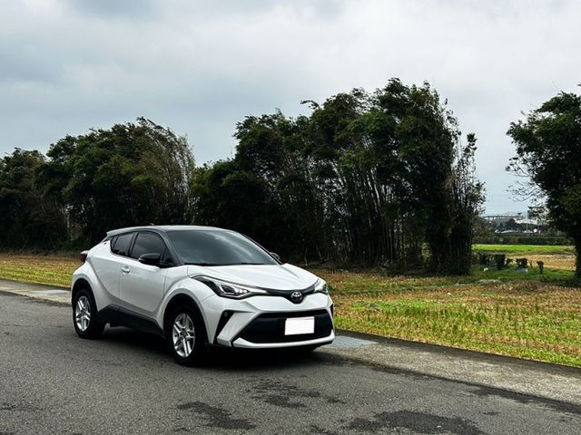 豪華版小改款 ACC跟車 LED 電熱座椅 導航 顯影 I-KEY 9安 盲點 摸門 方控 抬顯 車道偏移  第2張相片