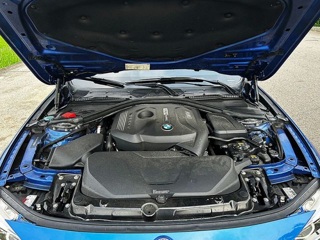 18年式總代理 一手車 320 TOURING M版 精品升級 視覺系 原鈑件 無待修   全額貸 免頭款  第6張相片