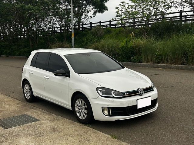 09年GOLF 1.6 CL版頂級款 外觀升級GTI 樣式 無待修 代步車 免10萬開回家  第2張相片