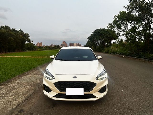 st-line Lommel 版一手車 僅跑2.7萬公里 原鈑件 無事故 無待修 全額帶低利率  第3張相片