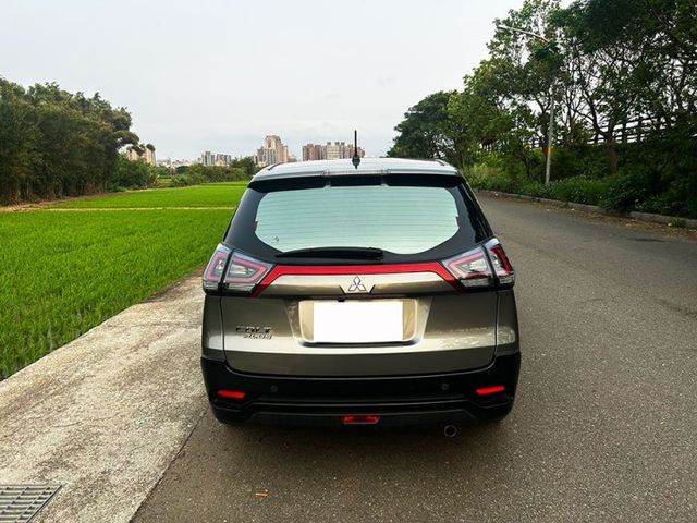 23年 COLT PLUS 輕鬆型 環景影音版 一手車 原鈑件 僅跑1.9萬 媲美新車 只需新車半價  第10張相片