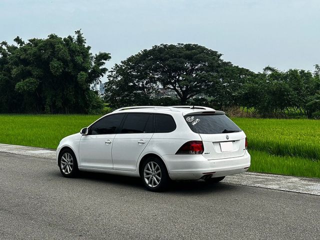 12年GOLF 1.4 T 旅行車原鈑件 無待修挑戰全網最低  實車實價 可全額貸  第9張相片