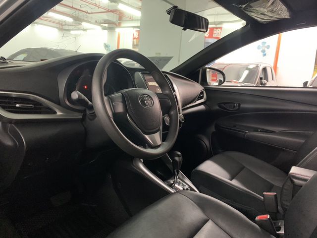 YARIS 1.5  第7張相片