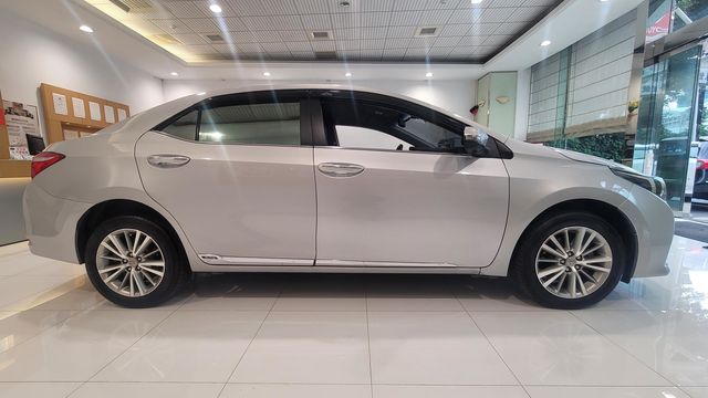 ALTIS 1.8  第4張相片
