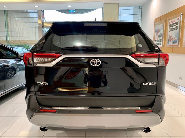 RAV4 2.0  第6張相片