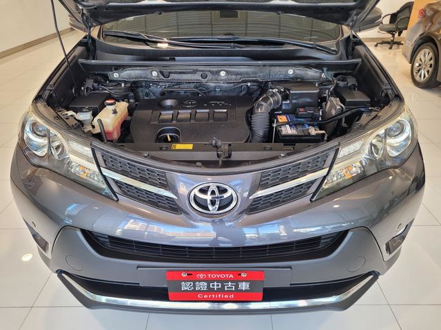 RAV4 2.0  第10張相片