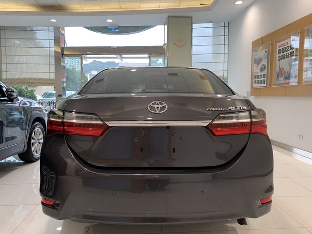 ALTIS 1.8  第6張相片