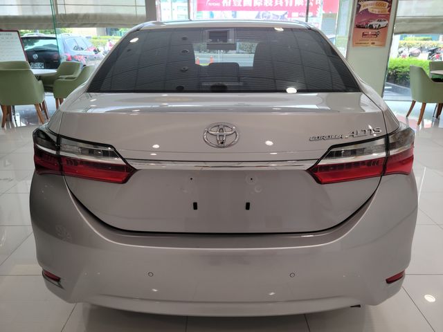 ALTIS 1.8  第6張相片