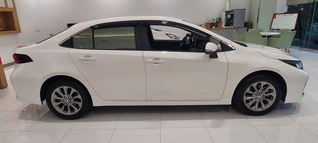 ALTIS 1.8  第4張相片