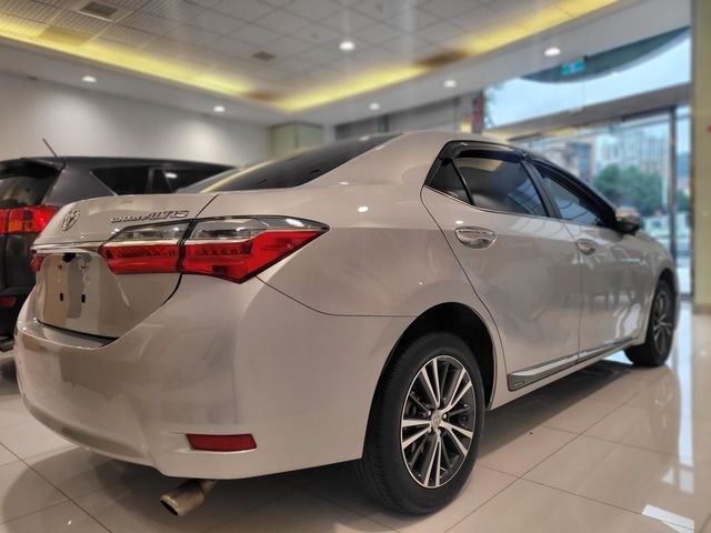 ALTIS 1.8  第6張相片