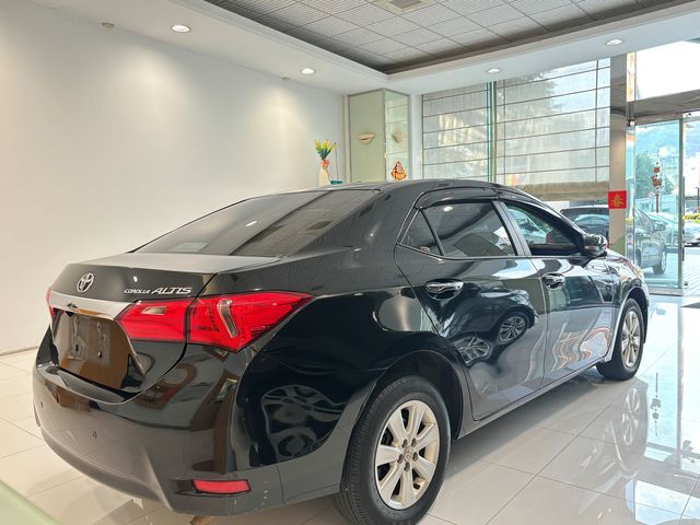 ALTIS 1.8  第5張相片