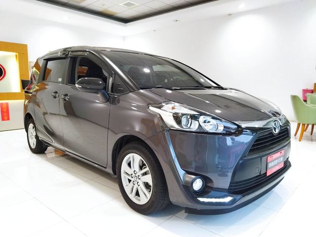 SIENTA 1.8  第3張相片