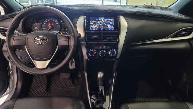 YARIS 1.5  第7張相片