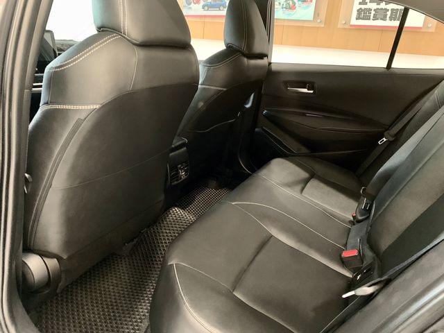 ALTIS 1.8  第8張相片