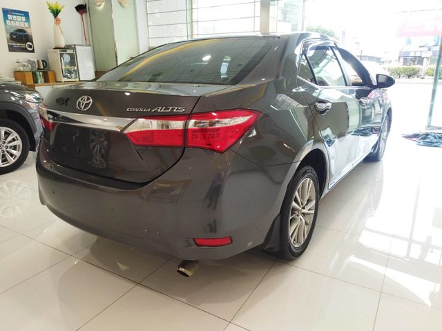 ALTIS 1.8  第5張相片