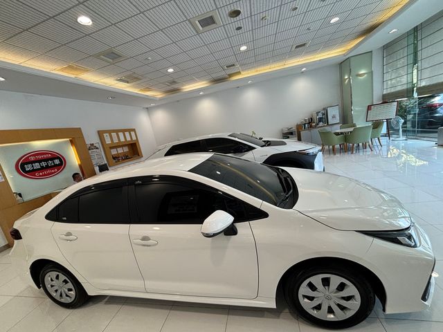 ALTIS 1.8  第4張相片