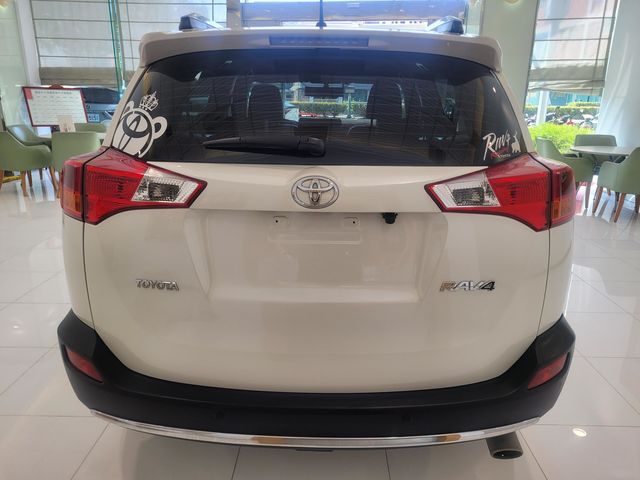 RAV4 2.0  第6張相片