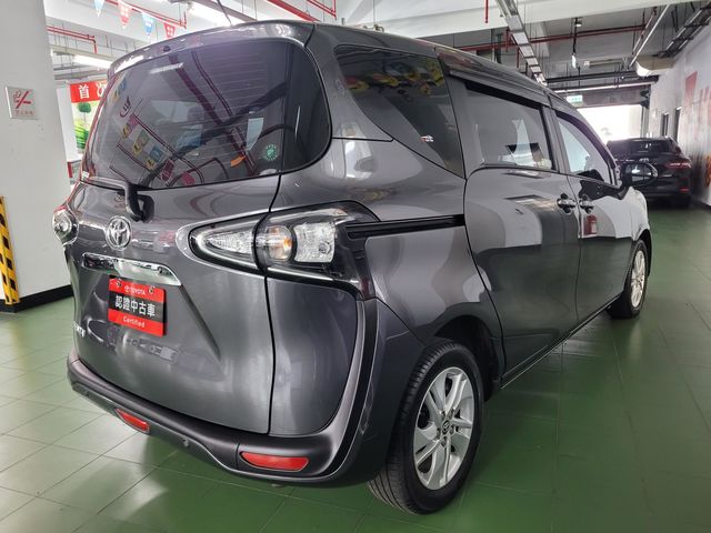 SIENTA 1.8  第4張相片