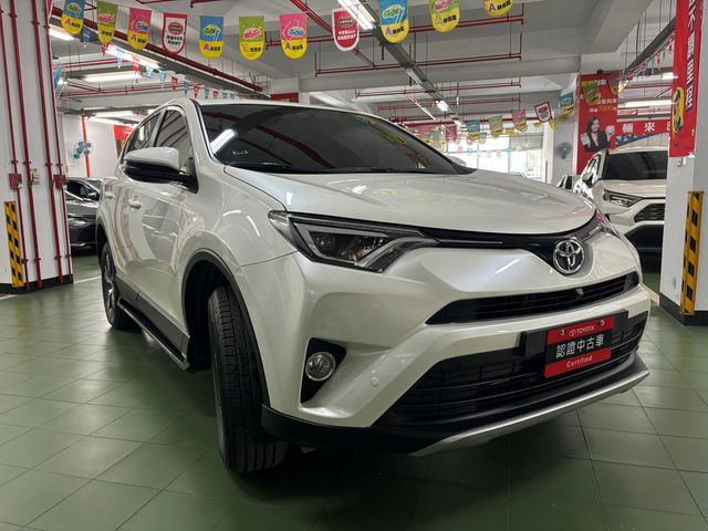 RAV4 2.0  第3張相片