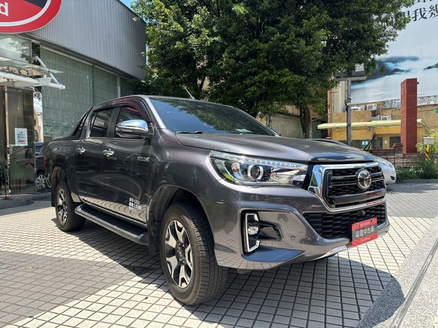 HILUX  第3張相片