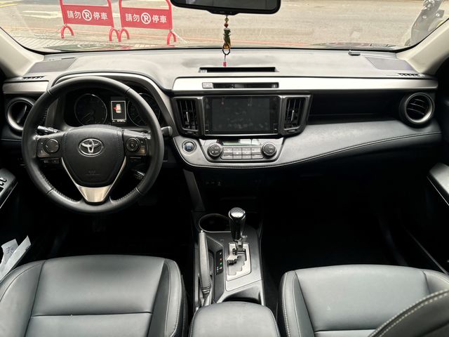 RAV4 2.5  第7張相片