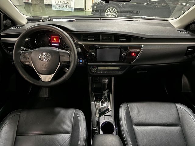 ALTIS 1.8  第8張相片