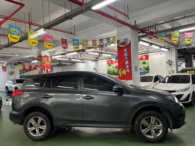 RAV4 2.0  第4張相片