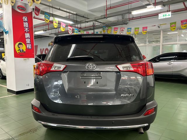 RAV4 2.0  第6張相片
