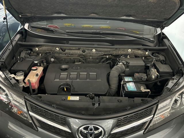 RAV4 2.0  第10張相片