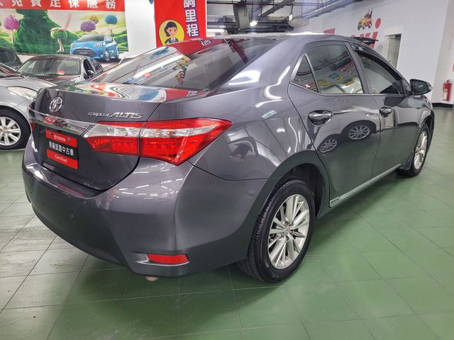 ALTIS 1.8  第5張相片