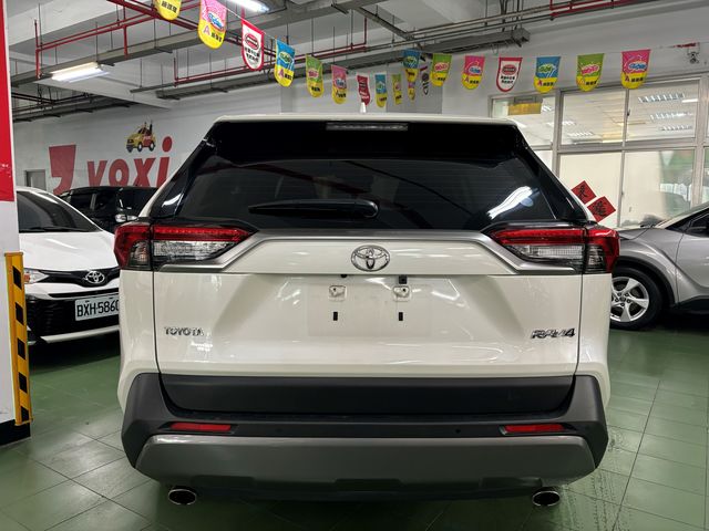 RAV4 2.0  第6張相片