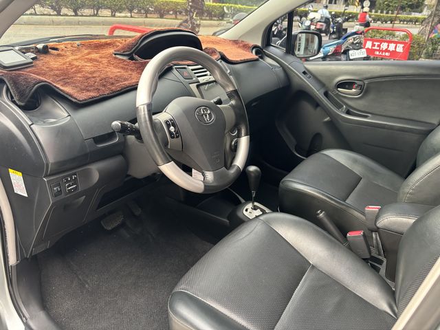 YARIS 1.5  第7張相片