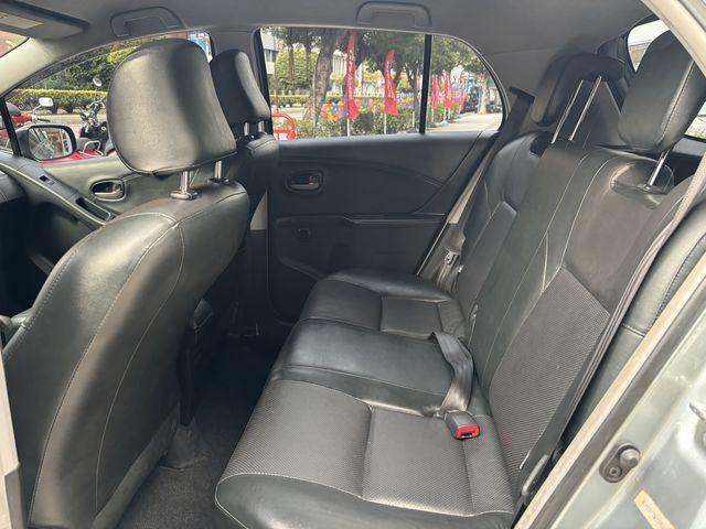 YARIS 1.5  第8張相片