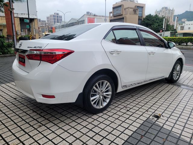 ALTIS 1.8  第5張相片
