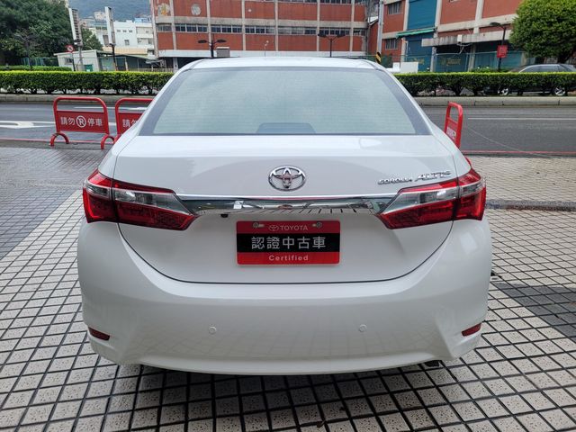 ALTIS 1.8  第6張相片