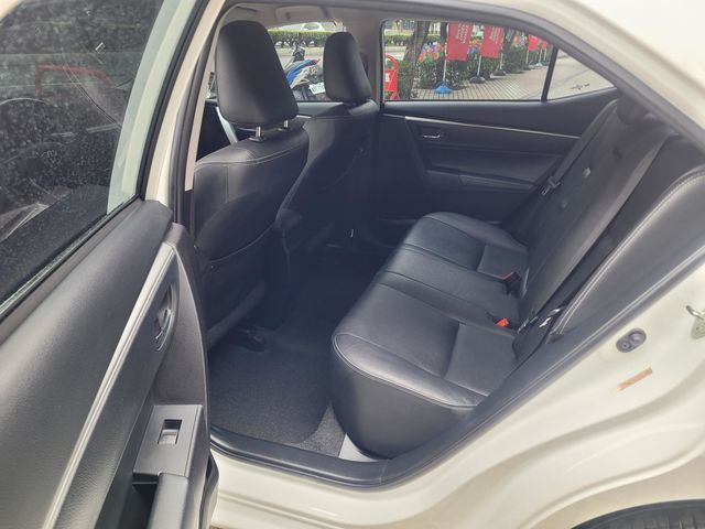 ALTIS 1.8  第8張相片
