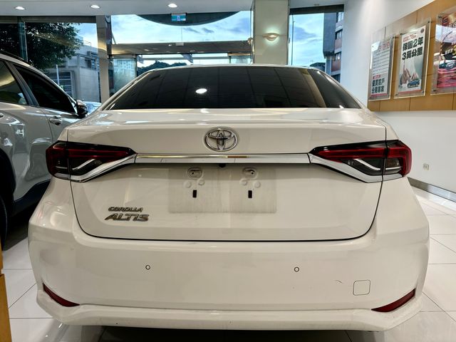 ALTIS 1.8  第6張相片