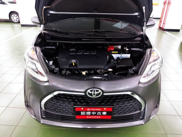 SIENTA 1.8  第10張相片