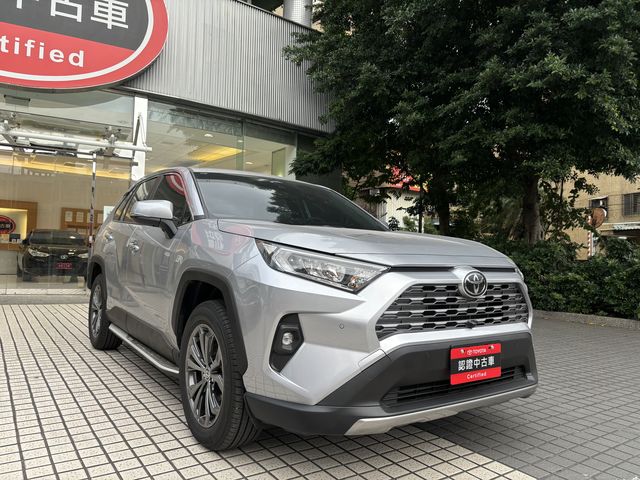 RAV4 2.0  第3張相片