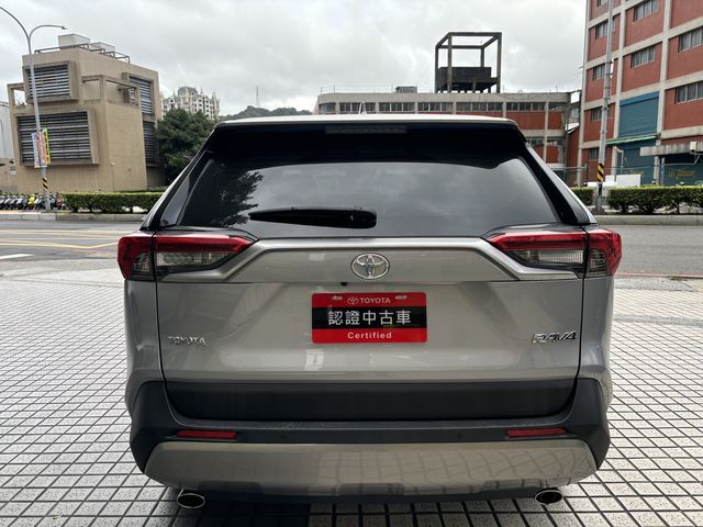 RAV4 2.0  第6張相片