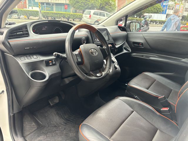 SIENTA 1.8  第8張相片