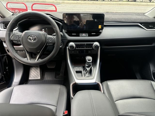 RAV4 2.0  第7張相片