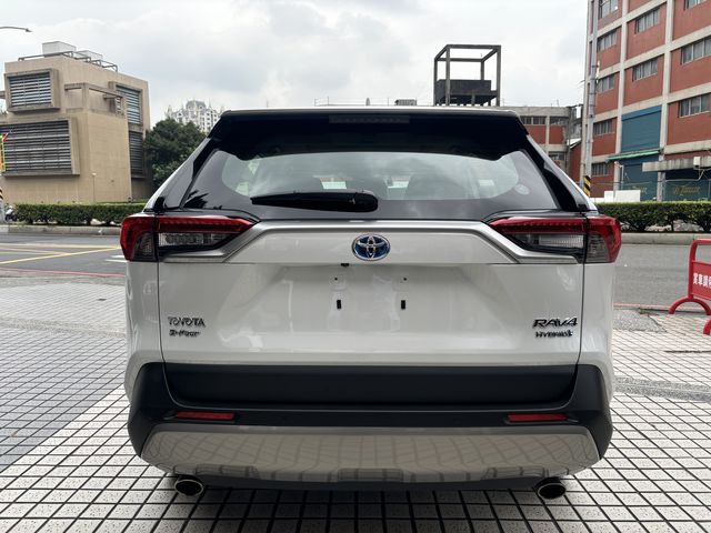 RAV4 2.5 HV  第6張相片